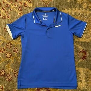 Boys medium golf shirt